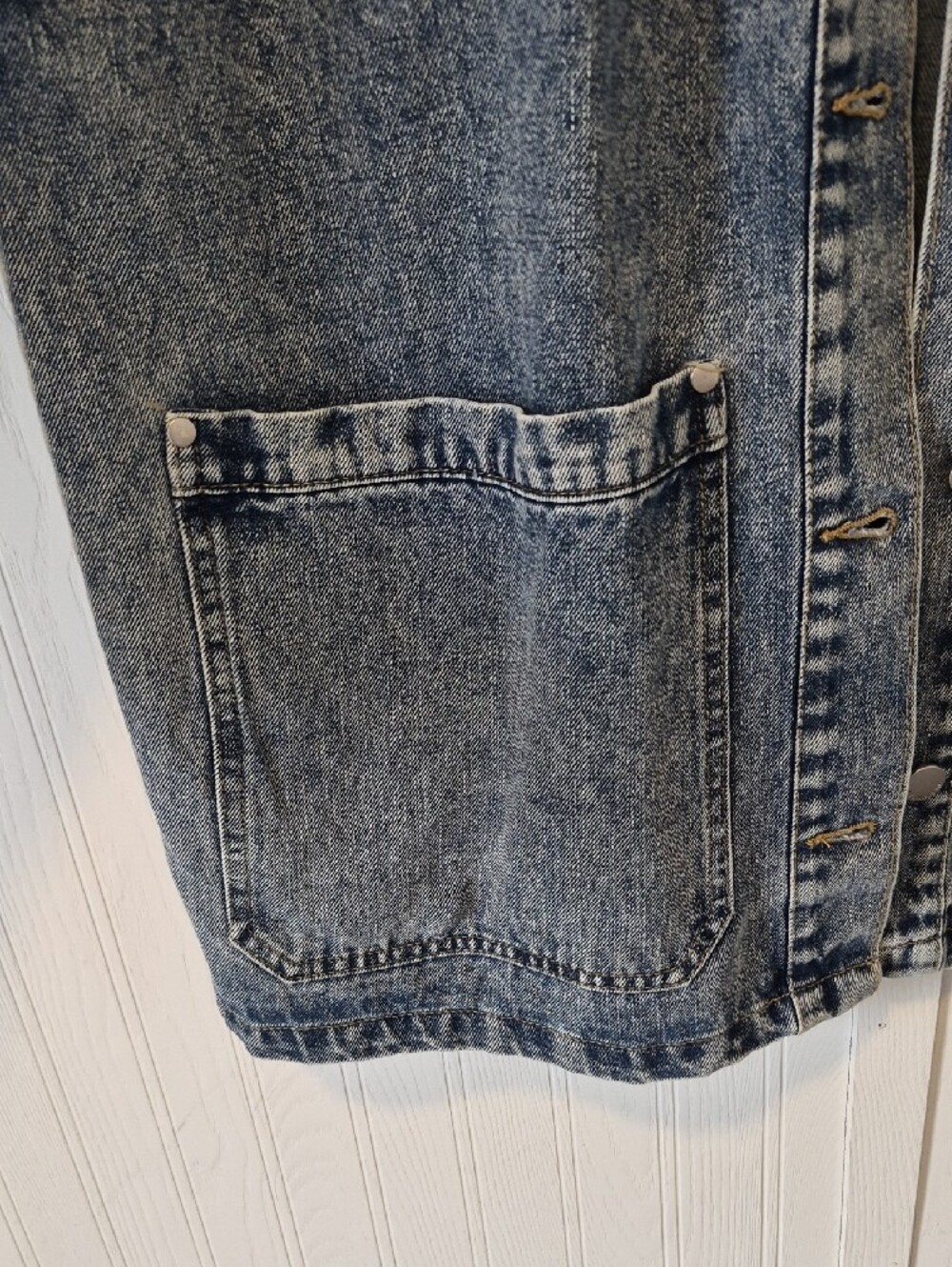 Ashley by 26 International Two-Tone Denim Jacket | Corduroy Collar - Picture 7 of 9